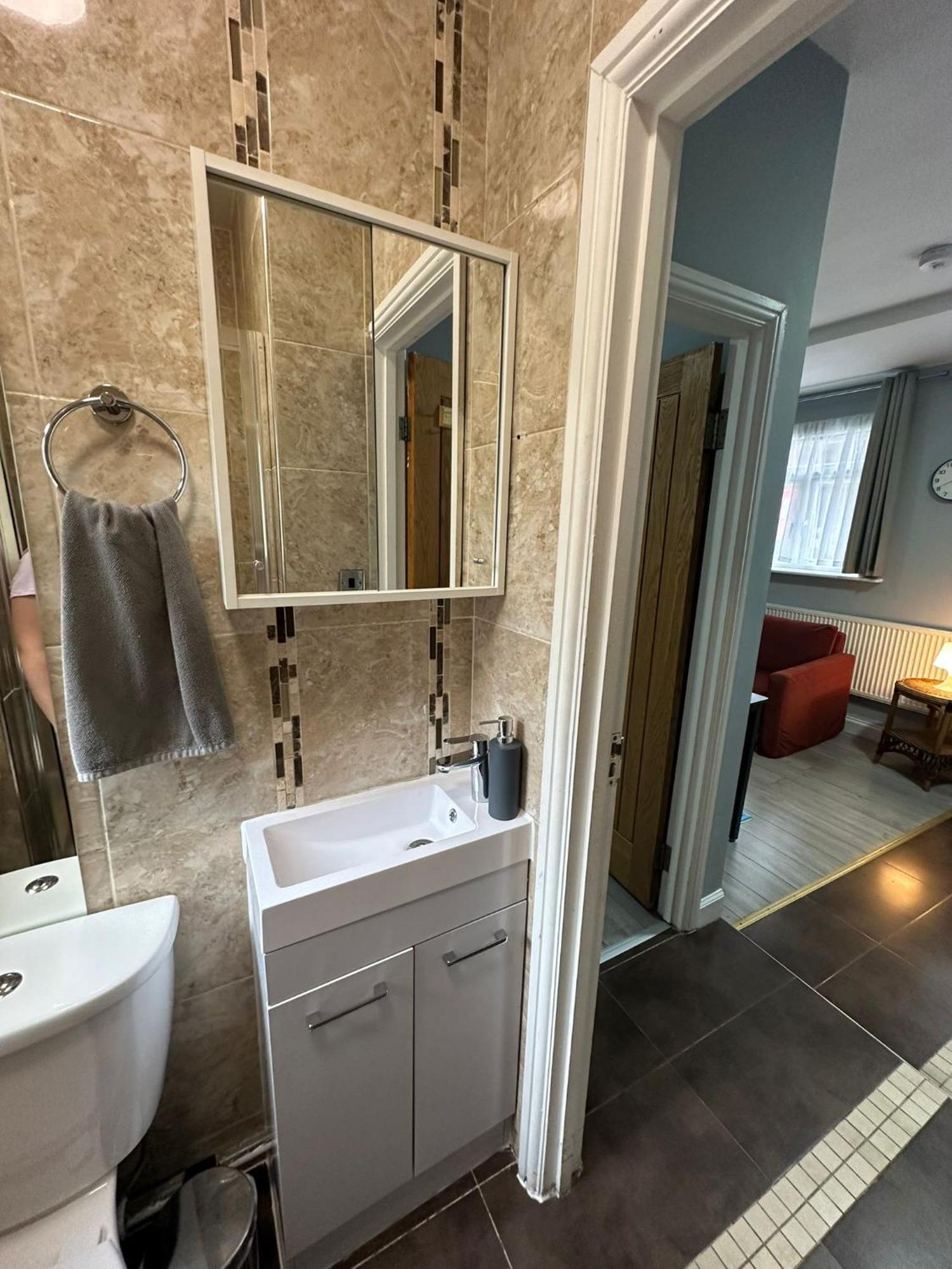 Central London - Ground Floor 2 Bedrooms Apartment Exterior photo