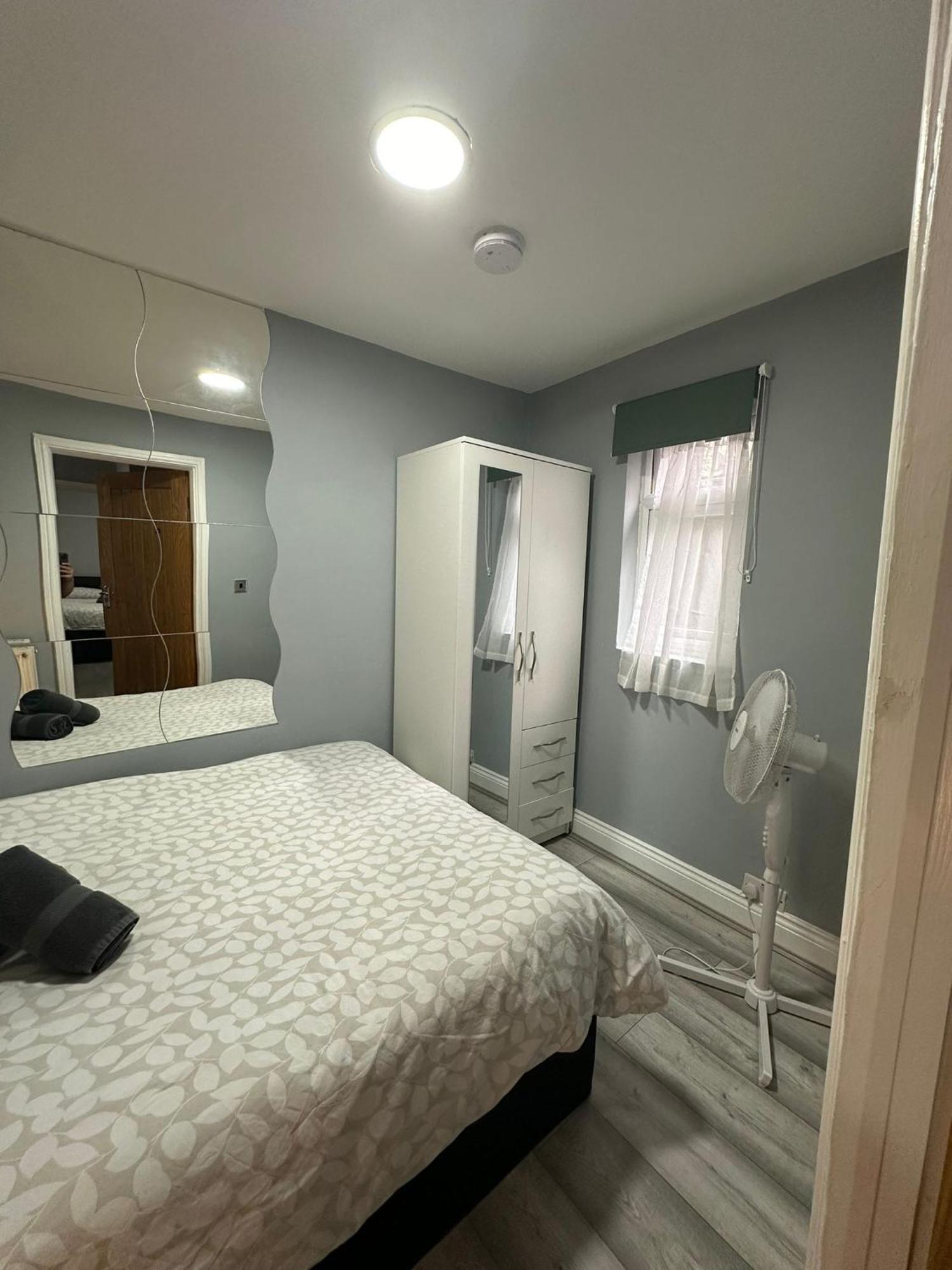Central London - Ground Floor 2 Bedrooms Apartment Exterior photo